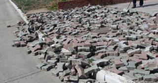 Демонтаж тротуарной плитки Октябрьский, цена от 2997 руб.